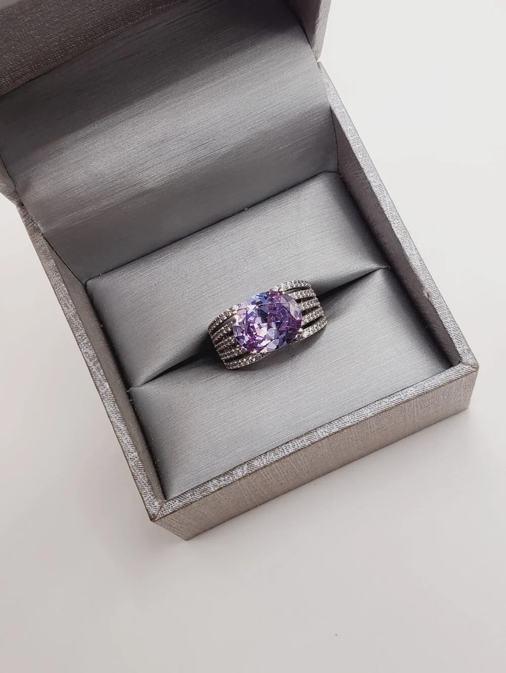 4.50 Carat Horizontally Set Oval Purple Stone - 925 Sterling Silver Ring